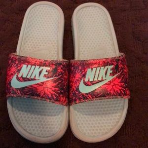 Women’s Nike slides